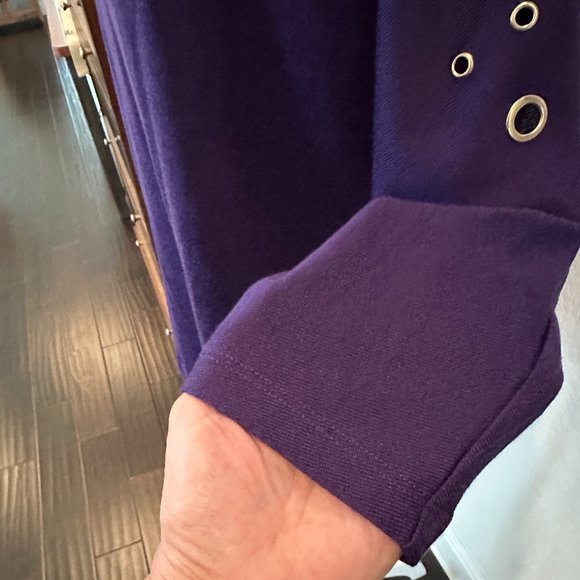 BY DESIGN Lightweight Pull Over Sweater with Grommets - Picture 4 of 9